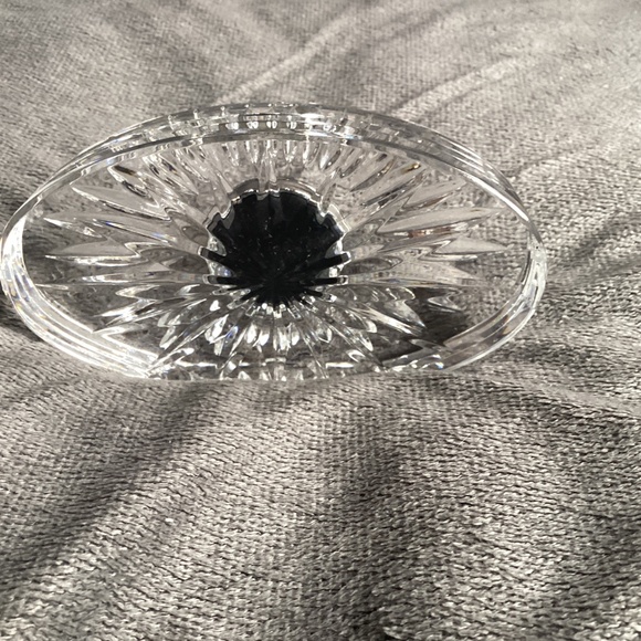 VINTAGE WATERFORD SHERIDAN SMALL TABLE TOP OVAL CRYSTAL CLOCK - Picture 4 of 11